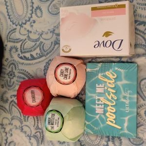 3 Bath bombs 1 Eyeshadow palette 1 box of soap